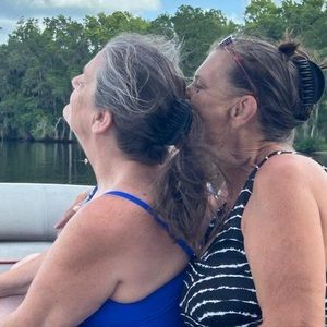 Meet your Posher, June